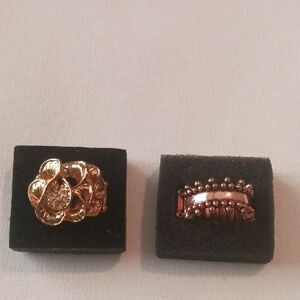Elegant Gold Floral Ring Set